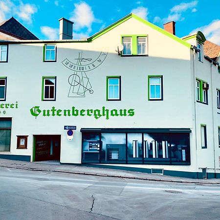 Apartment Gutenberg - Self-Check-In - Naehe Redbull Ring Knittelfeld Exteriör bild