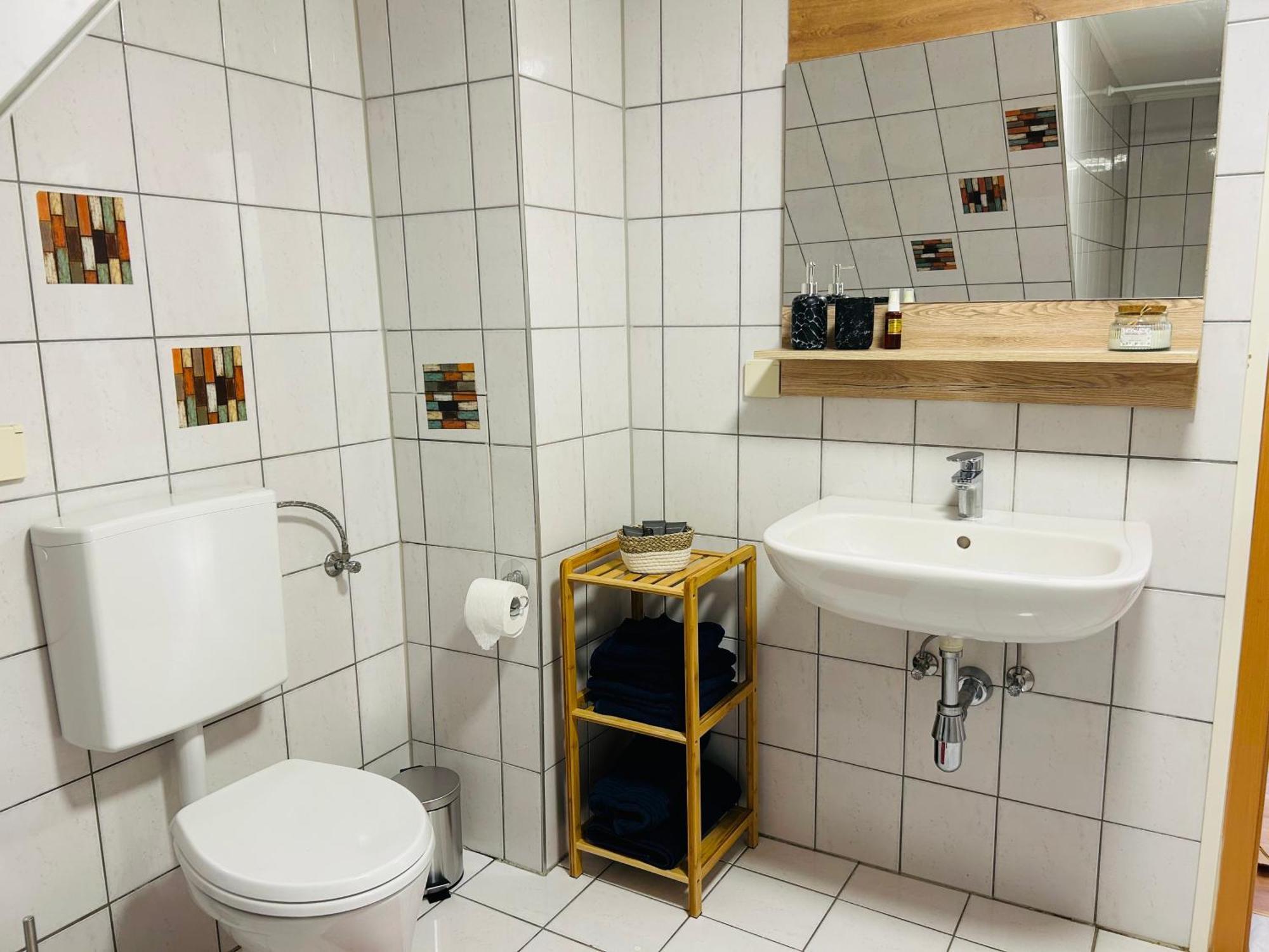 Apartment Gutenberg - Self-Check-In - Naehe Redbull Ring Knittelfeld Exteriör bild
